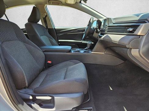 Used 2025 Toyota Camry LE FWD image 20