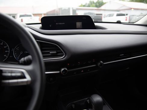 Used 2023 MAZDA CX-30 AWD 2.5 S image 13