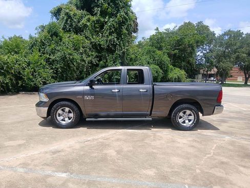 Used 2014 RAM 1500 Classic SLT RWD image 13