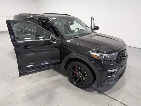 Used 2022 Ford Explorer ST w/ ST Street Pack AWD/4WD image 16