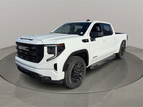 Used 2022 GMC Sierra 1500 Elevation image 3