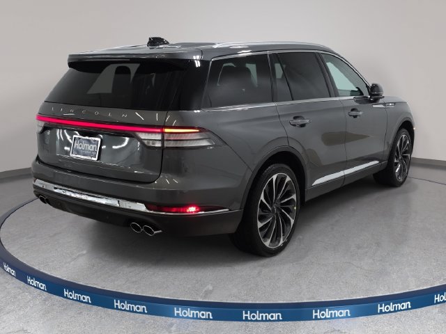 New 2027 Lincoln Aviator Reserve AWD/4WD image 5