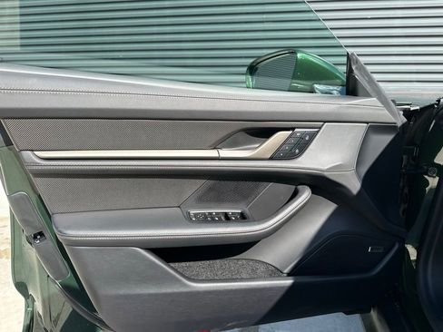 Certified 2025 Porsche Taycan Turbo S AWD/4WD image 11