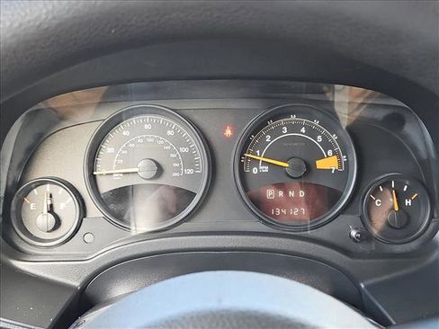 Used 2016 Jeep Patriot Sport w/ Tire & Wheel Group image 11