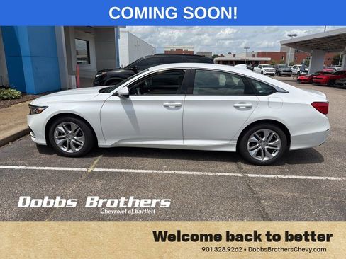 Used 2018 Honda Accord LX image 2