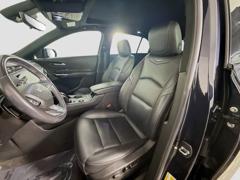 Used 2022 Cadillac XT4 Sport w/ Enhanced Visibility Package image 22