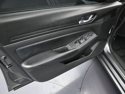 Used 2021 Nissan Altima 2.5 S image 10