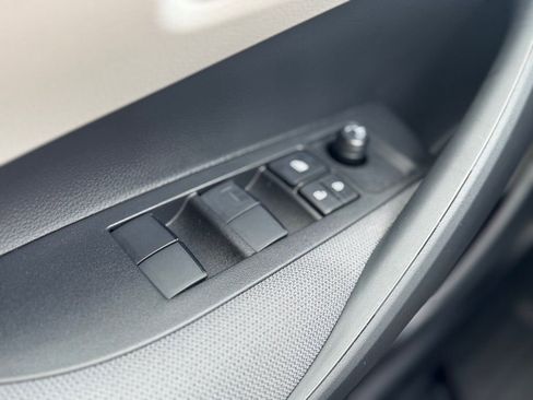 New 2025 Toyota Corolla LE image 9