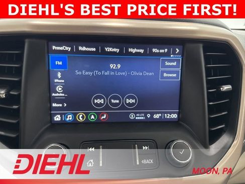 Used 2022 GMC Acadia Denali w/ Denali Ultimate Package AWD/4WD image 24
