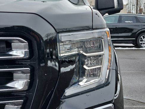 Used 2019 GMC Sierra 1500 AT4 w/ AT4 Premium Package image 9