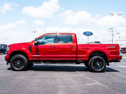 Used 2019 Ford F250 Lariat w/ Lariat Ultimate Package AWD/4WD image 6