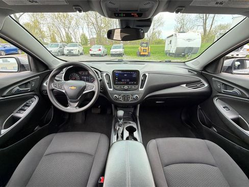 Used 2024 Chevrolet Malibu LT FWD image 30