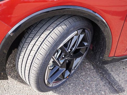 New 2025 Kia K4 GT-Line image 9