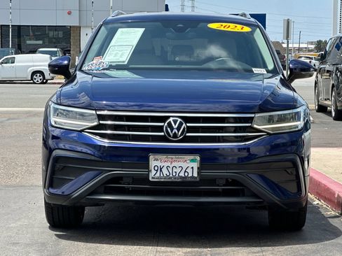 Used 2023 Volkswagen Tiguan SE FWD image 9