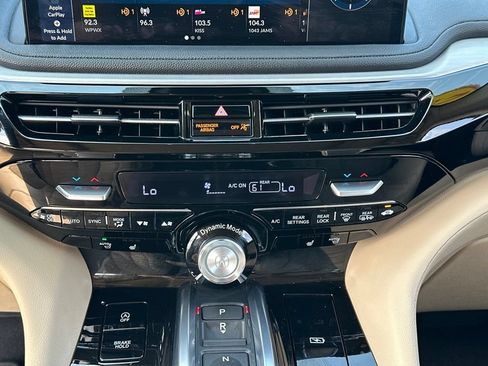 Used 2025 Acura MDX FWD image 56