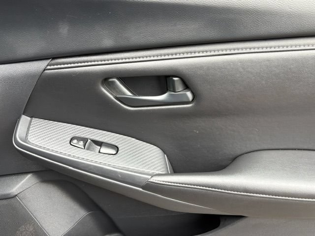 Used 2025 Nissan Sentra S FWD image 19