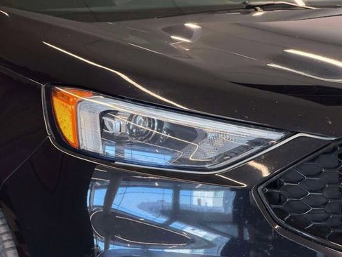 Used 2020 Ford Edge ST w/ Cold Weather Package AWD/4WD image 9
