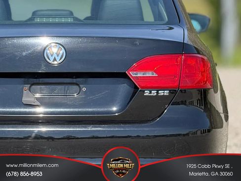 Used 2013 Volkswagen Jetta SE FWD image 14