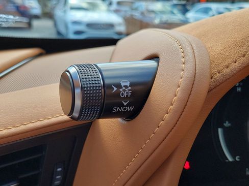 Used 2022 Lexus LC 500 Convertible image 20