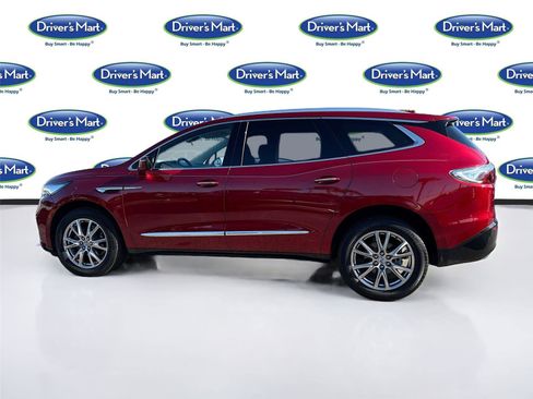 Used 2023 Buick Enclave Essence w/ Experience Buick Package image 4