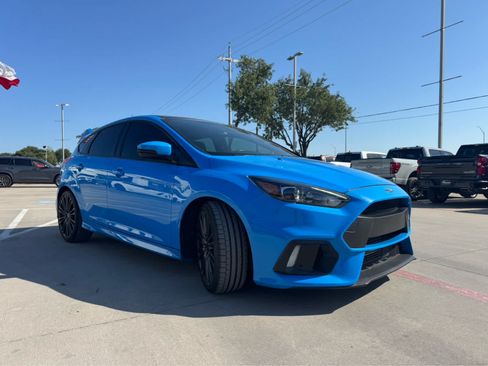 Used 2016 Ford Focus RS AWD/4WD image 4