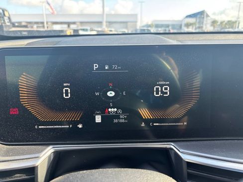 Used 2024 Kia Sorento S FWD image 15