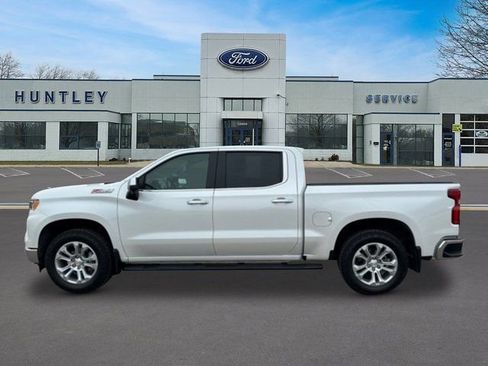 Used 2025 Chevrolet Silverado 1500 LTZ AWD/4WD image 5
