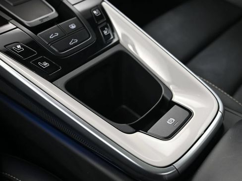 Certified 2021 Porsche 911 Turbo S AWD/4WD image 20