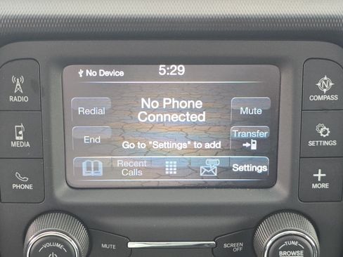 Used 2019 Jeep Wrangler Sport AWD/4WD image 3