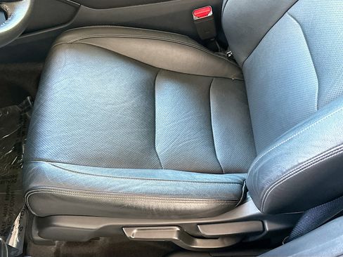 Used 2022 Honda HR-V EX-L image 18