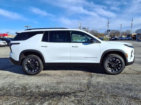 New 2026 Chevrolet Traverse Z71 w/ Driver Confidence Package image 2