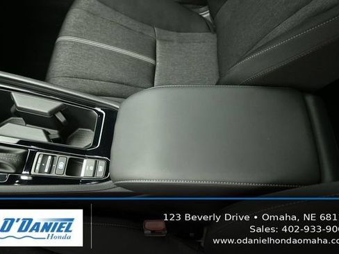 Used 2025 Honda Accord Sport image 34