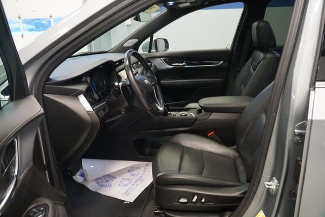Certified 2024 Cadillac XT6 Premium Luxury AWD/4WD image 17
