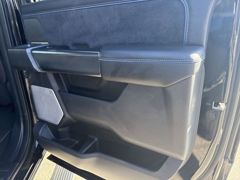 Used 2025 Ford F350 Platinum image 17