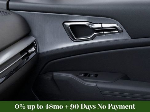 New 2026 Kia Sportage EX image 25