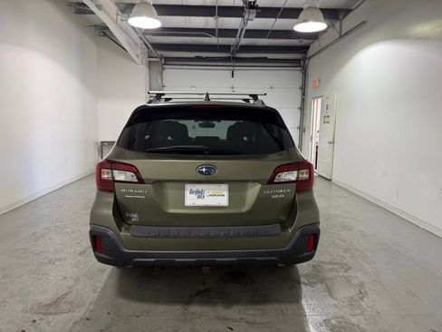 Used 2019 Subaru Outback 3.6R Touring w/ Popular Package #3A image 5