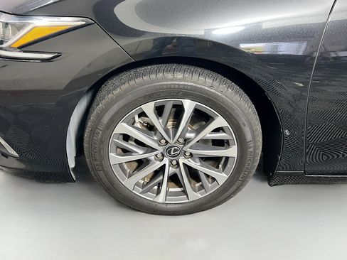 Used 2023 Lexus ES 350 w/ Accessory Package (Z1) FWD image 13
