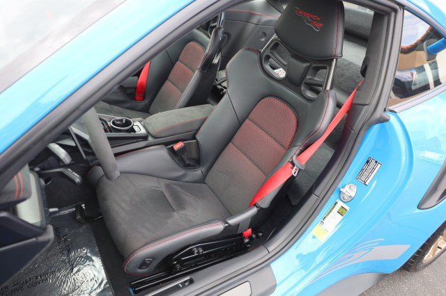 Used 2024 Porsche 911 GT3 RS w/ Weissach Package RWD image 26
