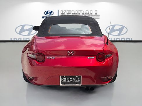 Used 2016 MAZDA MX-5 Miata Sport RWD image 5