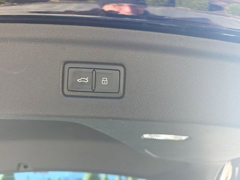 Used 2025 Audi S5 Premium Plus image 16