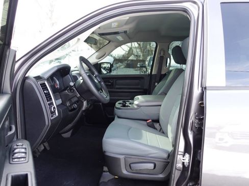 Used 2018 RAM 1500 Express w/ Express Value Package image 17