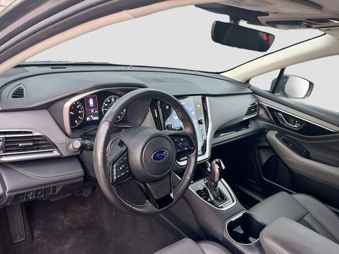 Used 2024 Subaru Outback Onyx Edition image 9