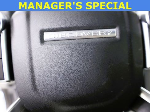 Used 2018 Land Rover Discovery HSE AWD/4WD image 14