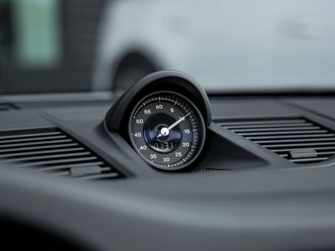 Used 2023 Porsche 911 Carrera 4 GTS image 30