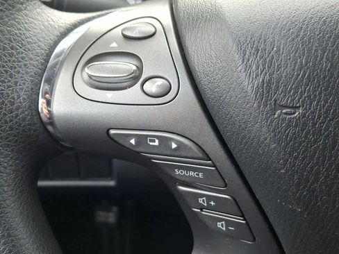 Used 2019 Nissan Murano S image 23