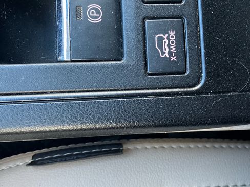 Used 2018 Subaru Outback 2.5i Limited image 37