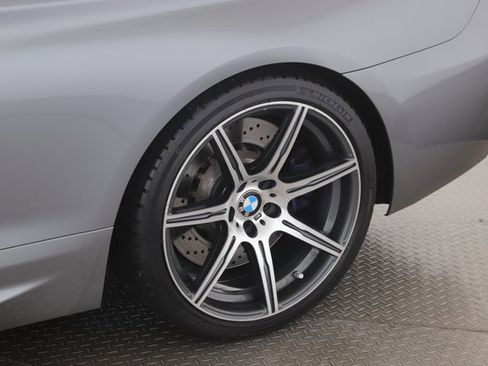 Used 2014 BMW M6 Convertible image 15