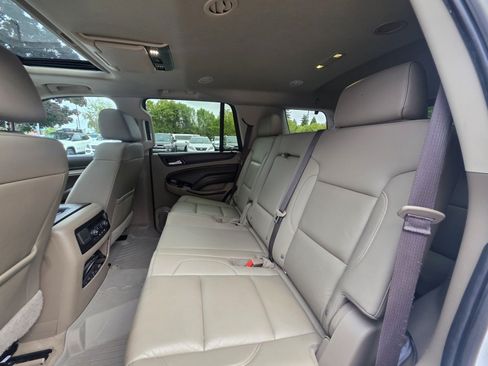 Used 2019 Chevrolet Tahoe LT AWD/4WD image 17
