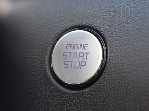 Used 2024 Kia Sorento EX image 32