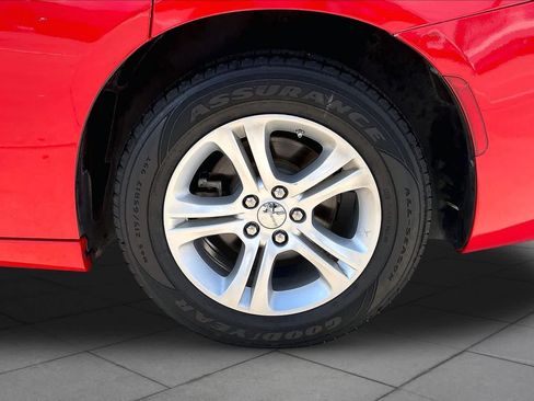 Used 2022 Dodge Charger SXT RWD image 10